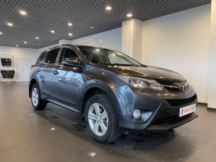 TOYOTA RAV 4