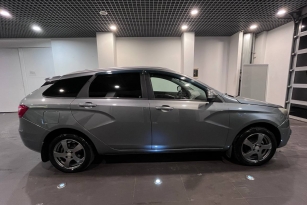 LADA VESTA