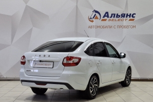 LADA GRANTA