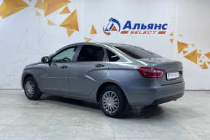 LADA VESTA