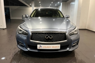INFINITI Q50