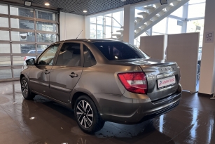 LADA GRANTA