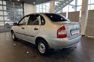 LADA KALINA