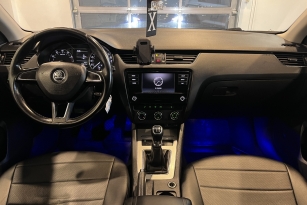 SKODA OKTAVIA