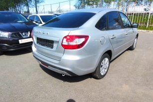 LADA GRANTA
