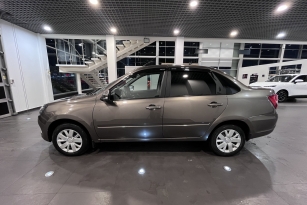 LADA GRANTA