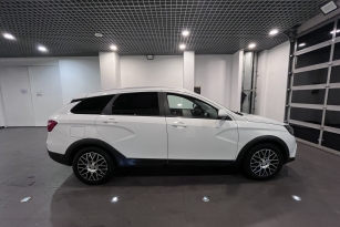 LADA VESTA