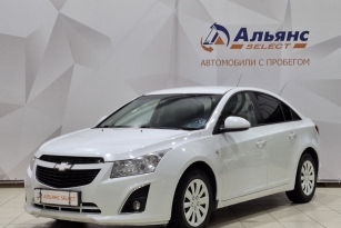 CHEVROLET CRUZE