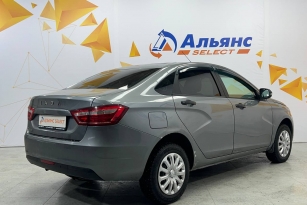 LADA VESTA