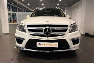 MERCEDES-BENZ GL350