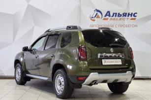 RENAULT DUSTER