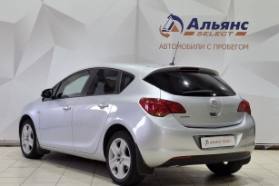 OPEL ASTRA