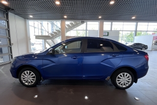 LADA VESTA