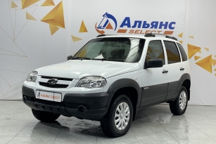 CHEVROLET NIVA