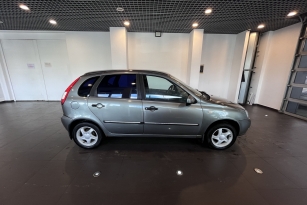 LADA KALINA