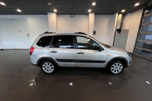 LADA KALINA