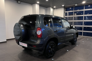 LADA NIVA