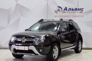 RENAULT DUSTER