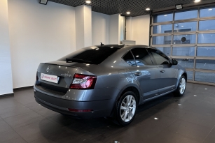 SKODA OKTAVIA