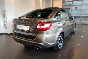 LADA GRANTA