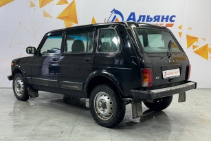 LADA 2131 (4X4)