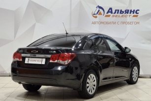 CHEVROLET CRUZE