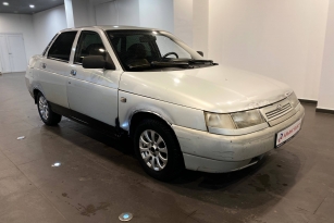 LADA 2110