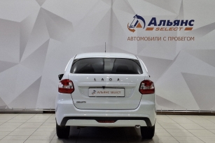 LADA GRANTA