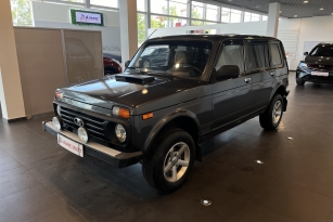 LADA 2131 (4X4)
