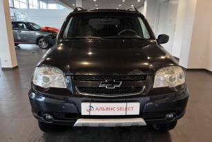 CHEVROLET NIVA