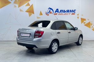 LADA GRANTA