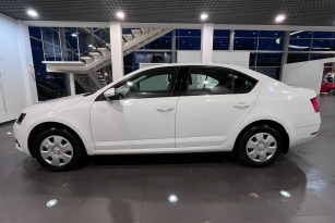SKODA OKTAVIA