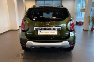 RENAULT DUSTER