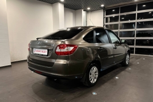 LADA GRANTA