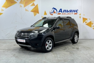 RENAULT DUSTER