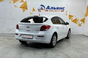 CHEVROLET CRUZE
