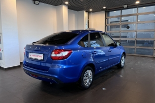 LADA GRANTA