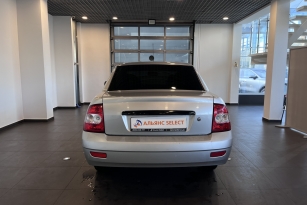 LADA PRIORA