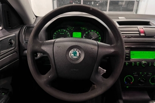 SKODA OKTAVIA