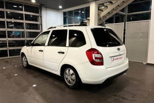 LADA KALINA