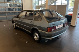 LADA 2114