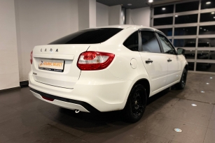LADA GRANTA
