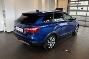 LADA VESTA
