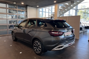 LADA VESTA