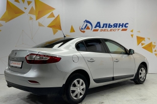 RENAULT FLUENCE