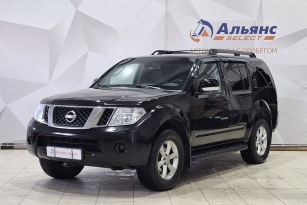 NISSAN PATHFINDER