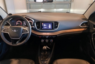 LADA VESTA