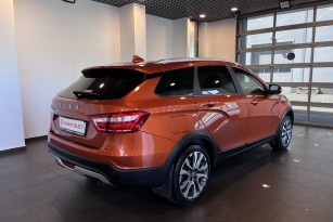 LADA VESTA
