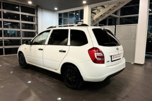 LADA KALINA