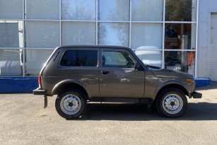 LADA LADA NIVA